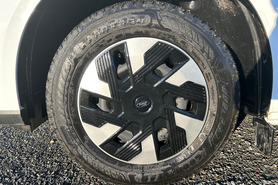 Used Ford E-TRANSIT CUSTOM 24