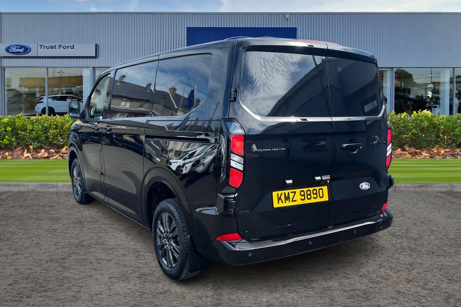 Ford Transit Custom Photo 1