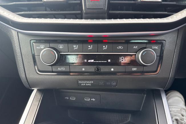 SEAT Arona Photo 22