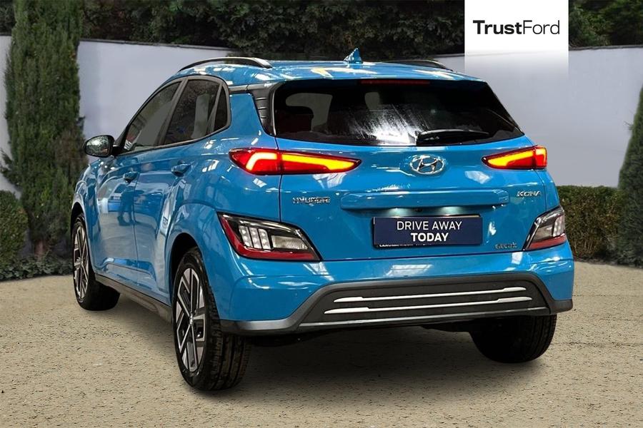 Hyundai KONA Photo autoimg-2c81f8843891bcf26cd97f5b3fc0eeee83df4258.jpg