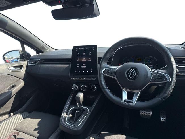 RENAULT Clio Photo 6