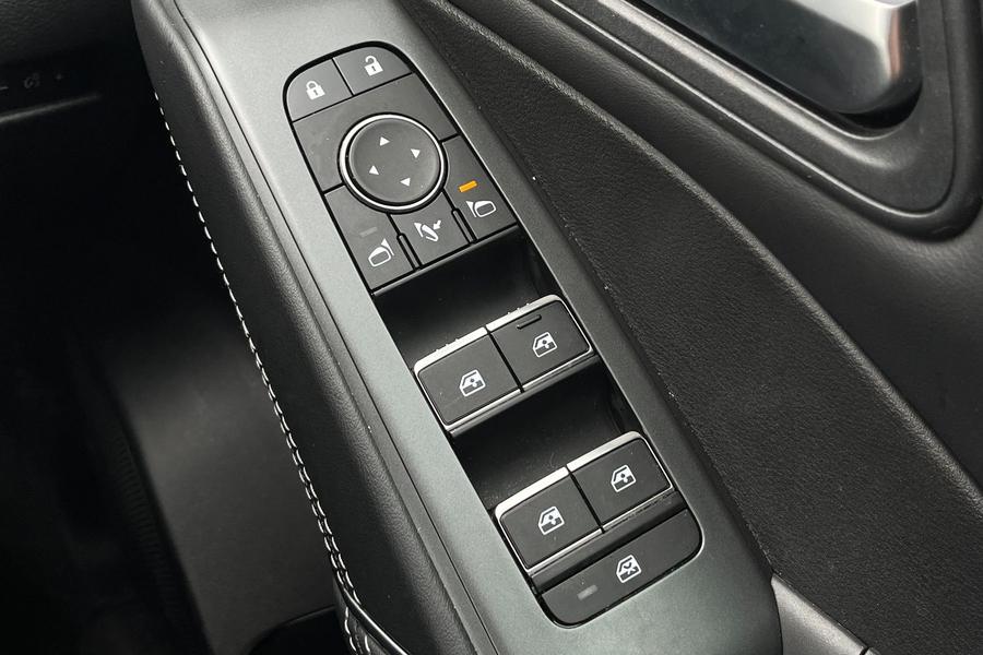 Nissan Qashqai Photo autoimg-2c83f406bd4910e31d3df0b11a289a0da58f161d.jpg