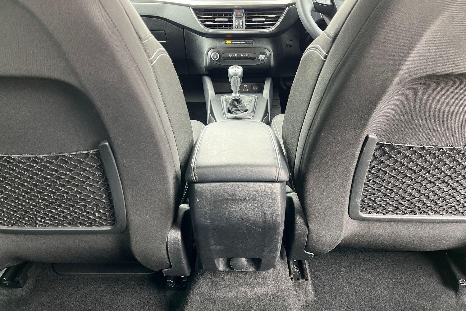 Ford Focus Photo 26