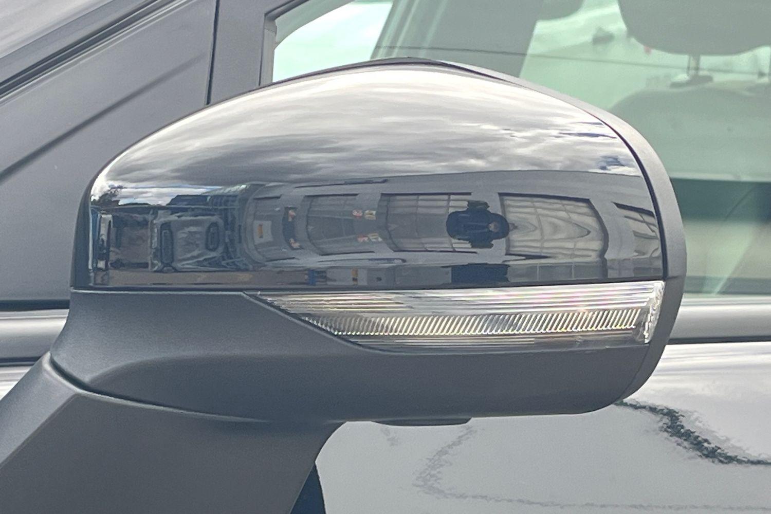 Ford Puma Photo 38