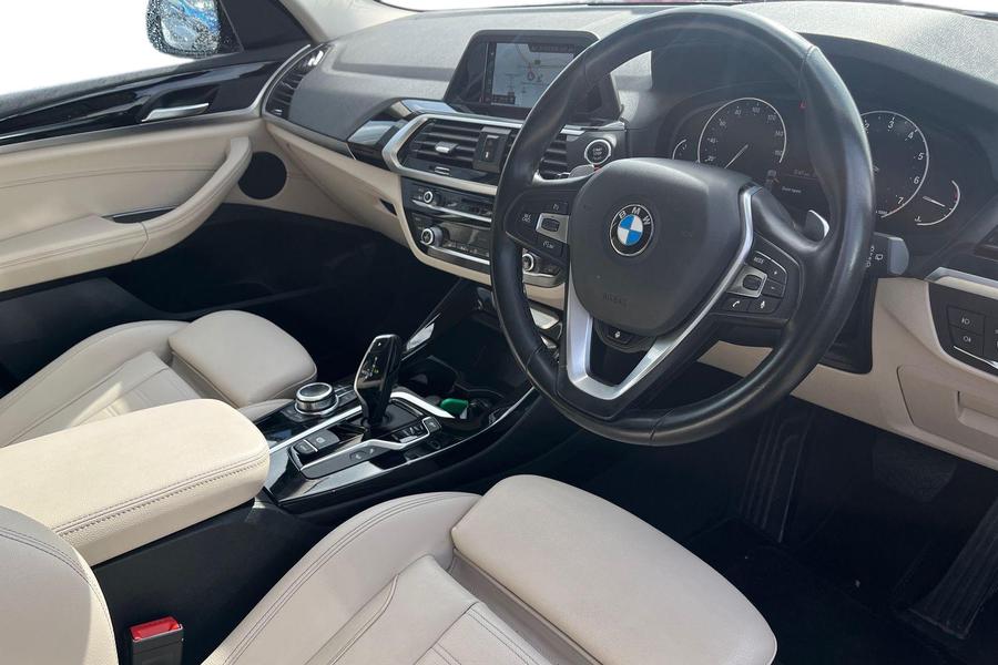 BMW X3 Photo autoimg-2c8966dffc6222f2a3d033fc6087197d42a283b6.jpg