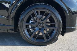 Audi Q4 e-tron Photo 5