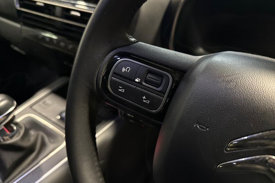 Citroen C5 AIRCROSS Photo autoimg-2c8bc0fe9e1e6e6b45986adf9aa3e88255cfcc68.jpg