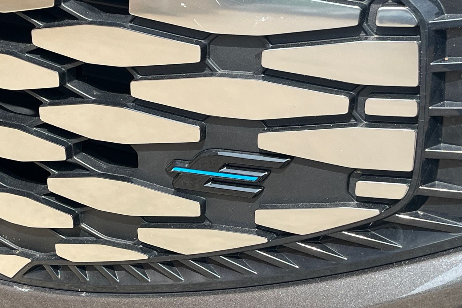 Ford E-TRANSIT CUSTOM Photo 20