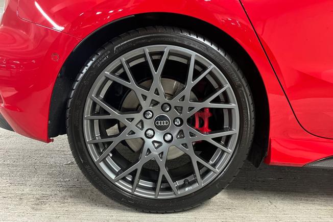 AUDI RS3 Photo 5