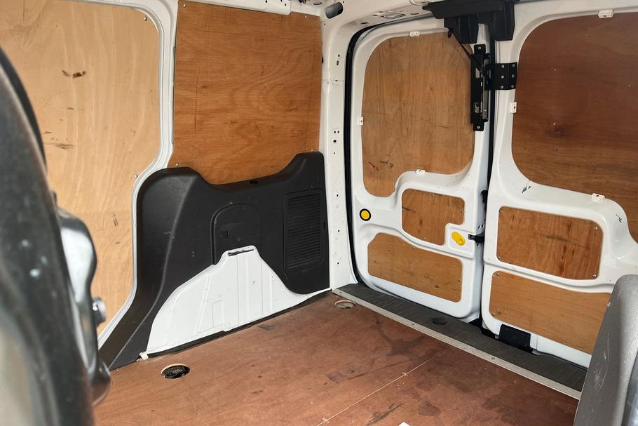 Used FORD TRANSIT CONNECT WU69ZDR 4