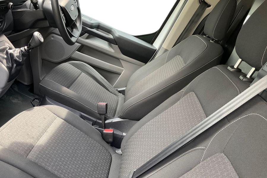 Ford TRANSIT CUSTOM Photo autoimg-2c99e4dacb12cc061090ea41c389b8bf9f70adb5.jpg