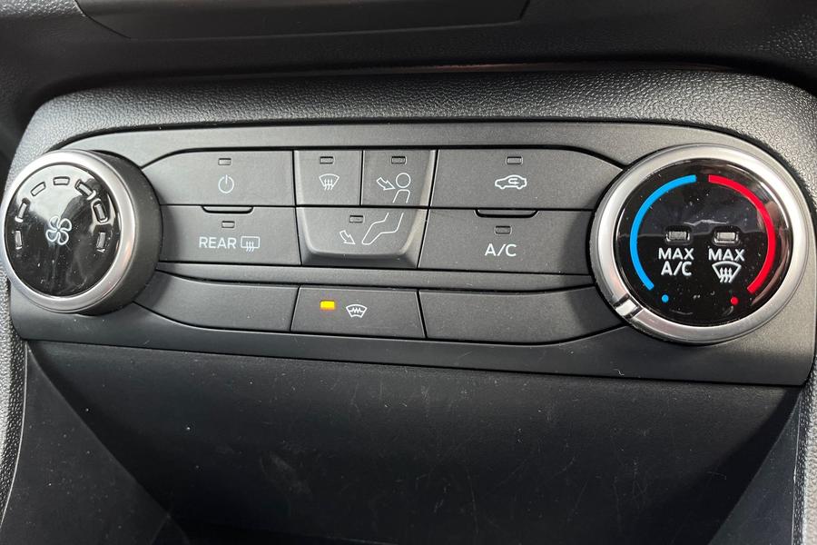 Ford Fiesta Photo autoimg-2c9b60c140a4feb81d1d59a013a681c8f898e777.jpg