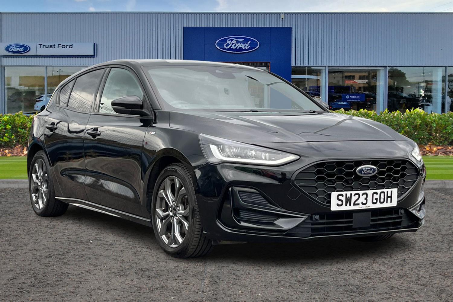 Ford Focus Photo 0