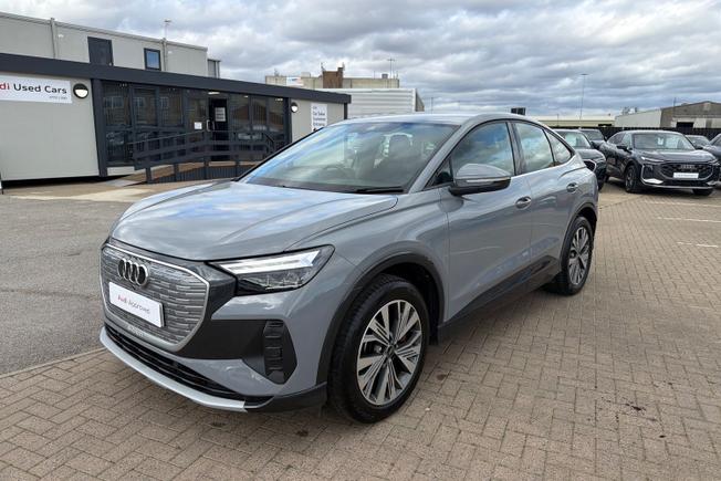 AUDI Q4 E-Tron Photo 22