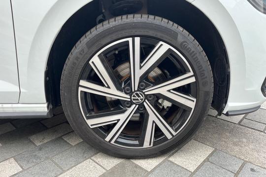 Volkswagen Polo Photo autoimg-2c9ee94ee3876850eb43a7a2d759c2d4958139e3.jpg