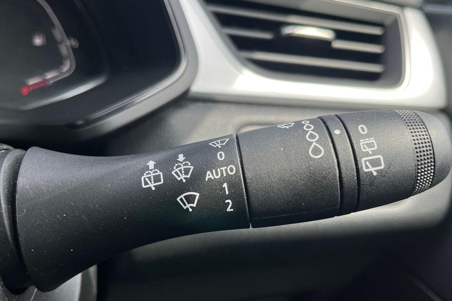 Renault CAPTUR Photo autoimg-2c9f6c51c9d0d09563d4387f7d6a2d068e740211.jpg