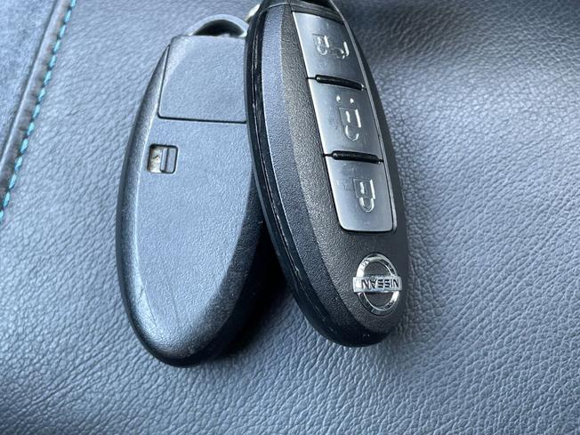 NISSAN Leaf Photo 52
