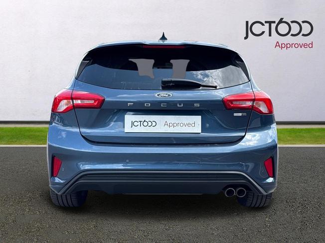 FORD Focus Photo 7