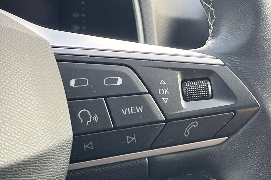 SEAT ARONA Photo autoimg-2ca2ee4d6d44888d2561a1082023f1826c782291.jpg