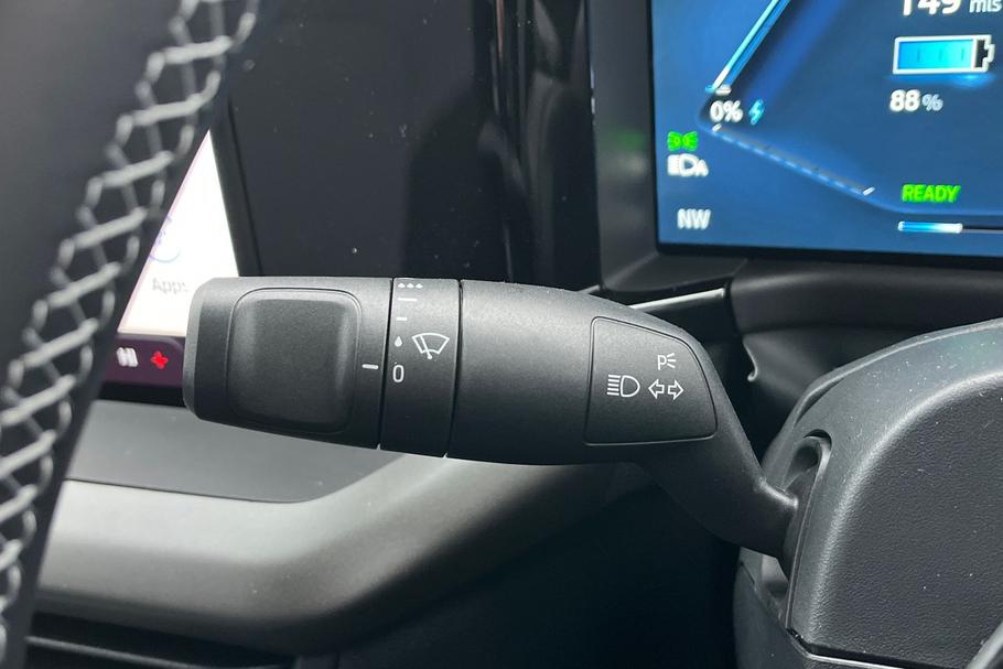 Used FORD TRANSIT COURIER SB75LPY 27