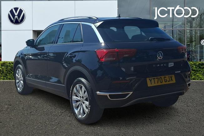 Volkswagen T-Roc Photo 3