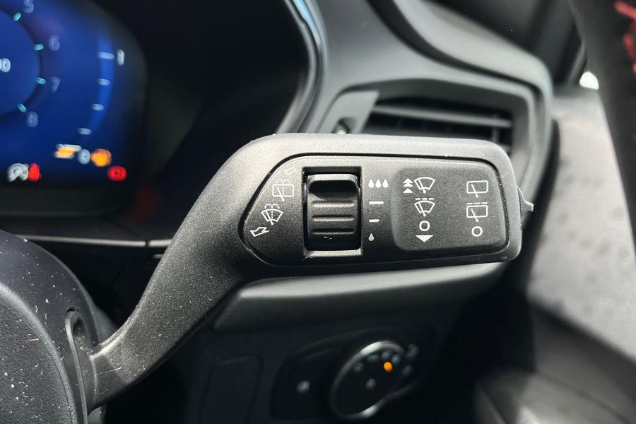 Ford Focus Photo autoimg-2cb81b642aabc69efd21291b0d1f7de384f96bc4.jpg