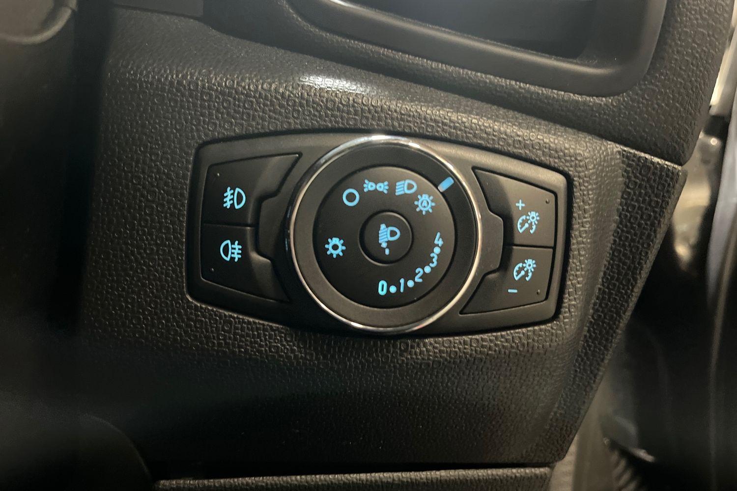 Ford ECOSPORT Photo 24