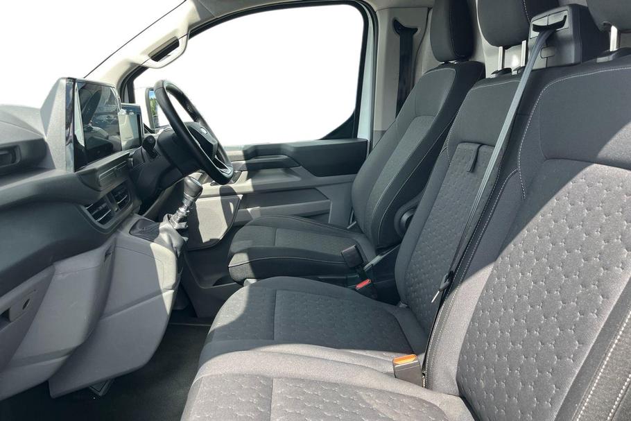 Used Ford TRANSIT CUSTOM LG25UAM 10