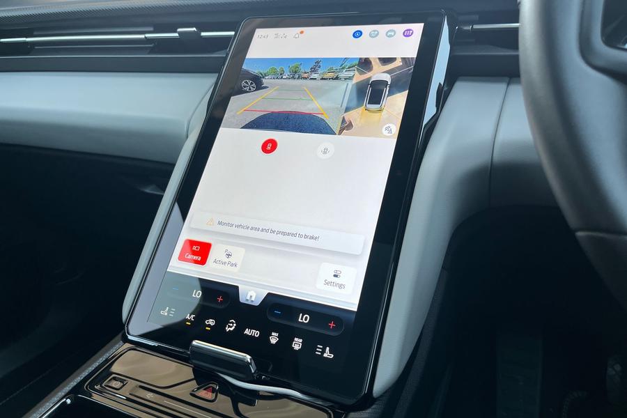 Ford Explorer Photo autoimg-2cbad5170d47c4456cb9d5d43bbcd951c9c65402.jpg