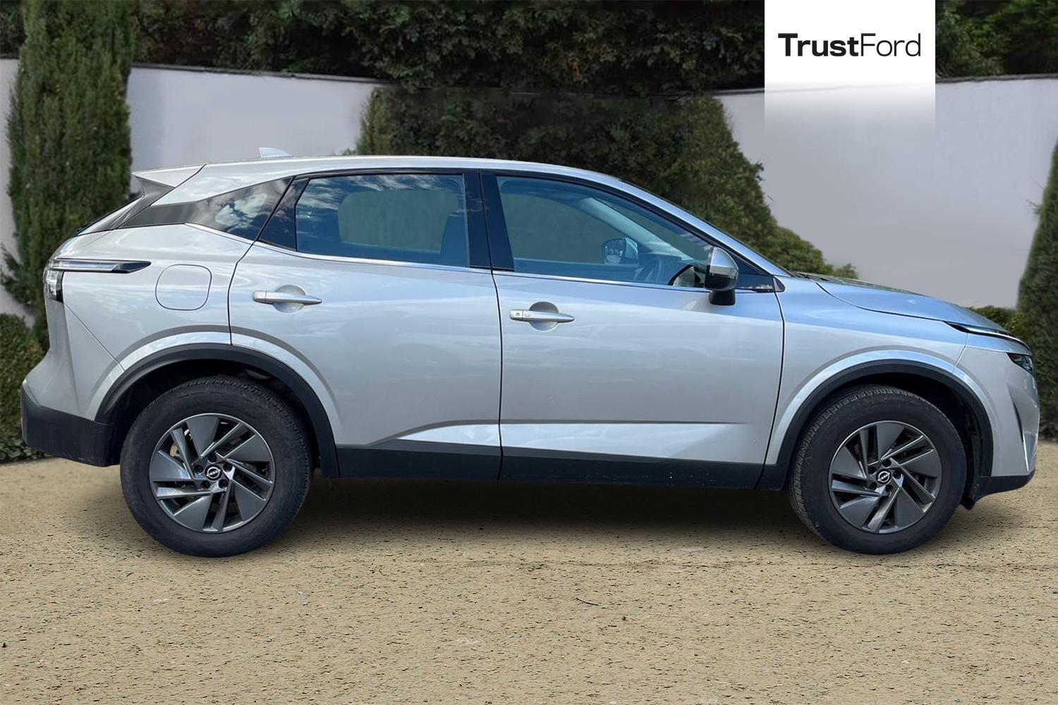 Nissan Qashqai Photo 2
