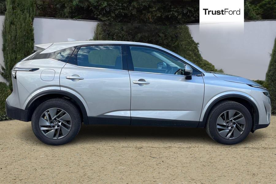 Nissan Qashqai Photo autoimg-2cbb619b2ecf46edc39949a71f7e8f69f59ffd39.jpg