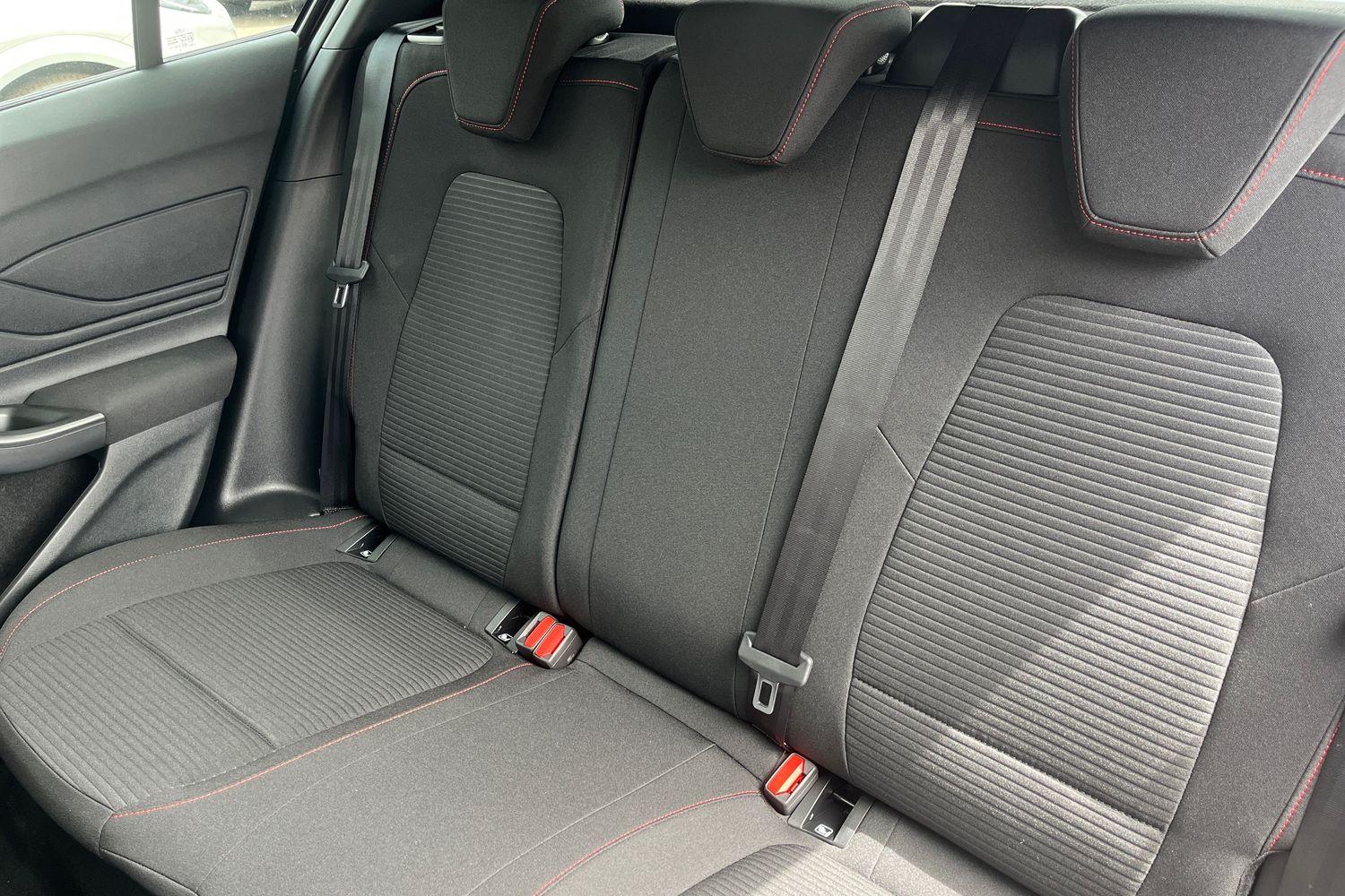 Ford FOCUS Photo 19