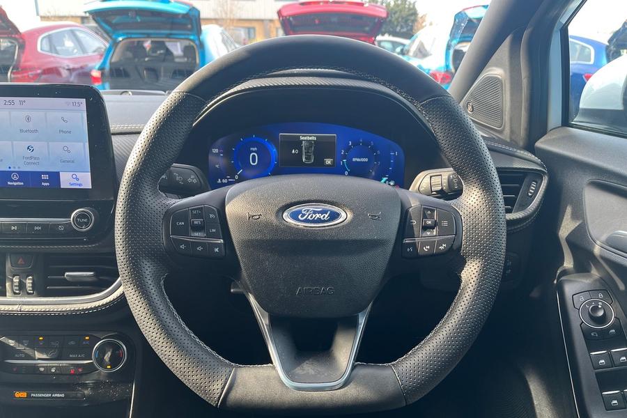Ford PUMA Photo autoimg-2cc04ce6d7b0f47ce65bdb747baed874f54622e3.jpg