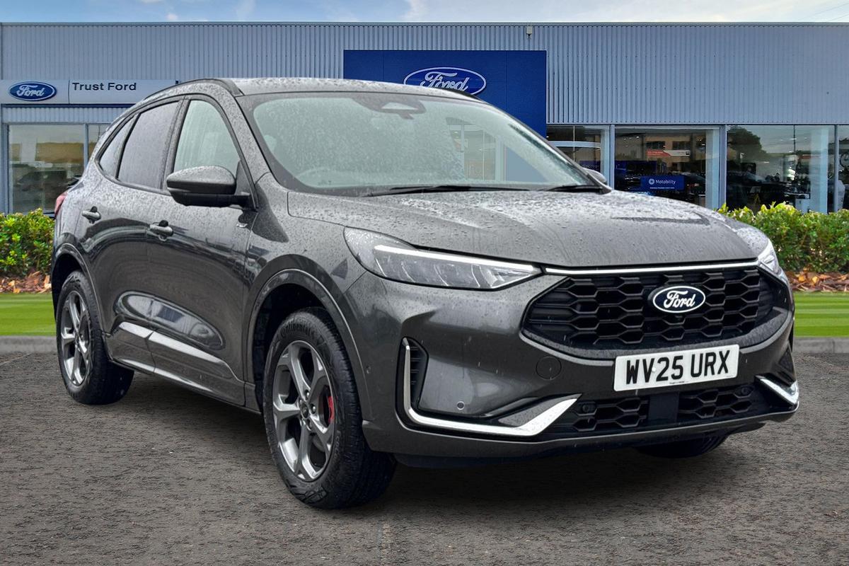 Ford Kuga listing photo