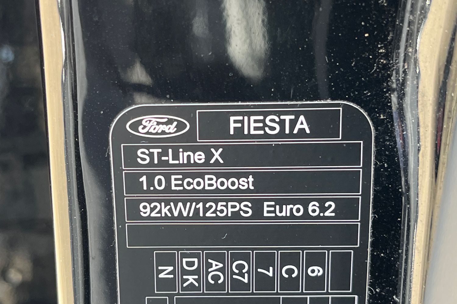 Ford FIESTA Photo 34