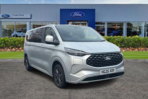 Used Ford TOURNEO CUSTOM HG25XOV 1