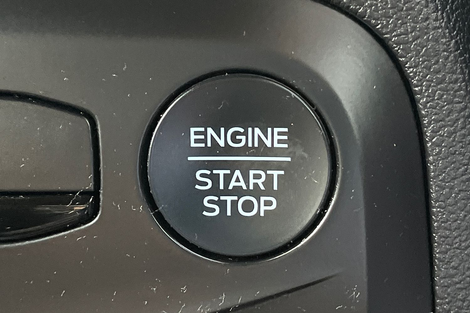 Ford FOCUS Photo 28