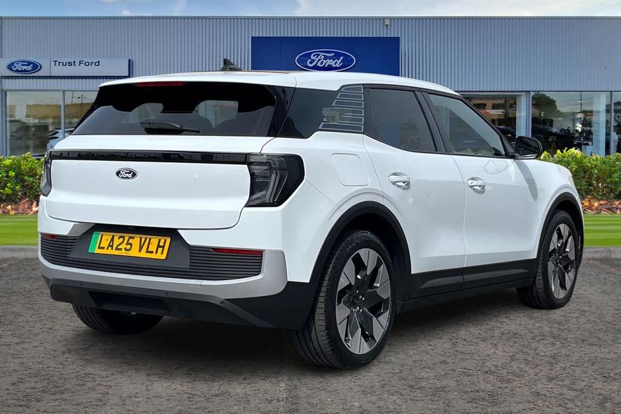 Ford Explorer Photo autoimg-2cd0fbdb88824596ae7fec45d6a80d1a631d4c4a.jpg