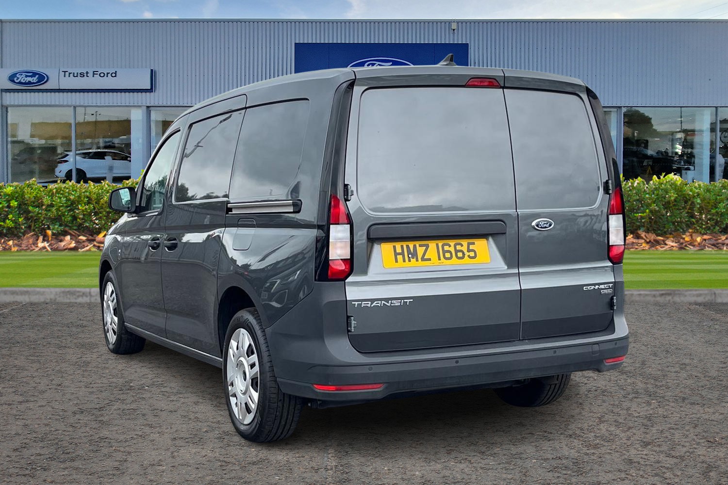 Ford TRANSIT CONNECT Photo 1