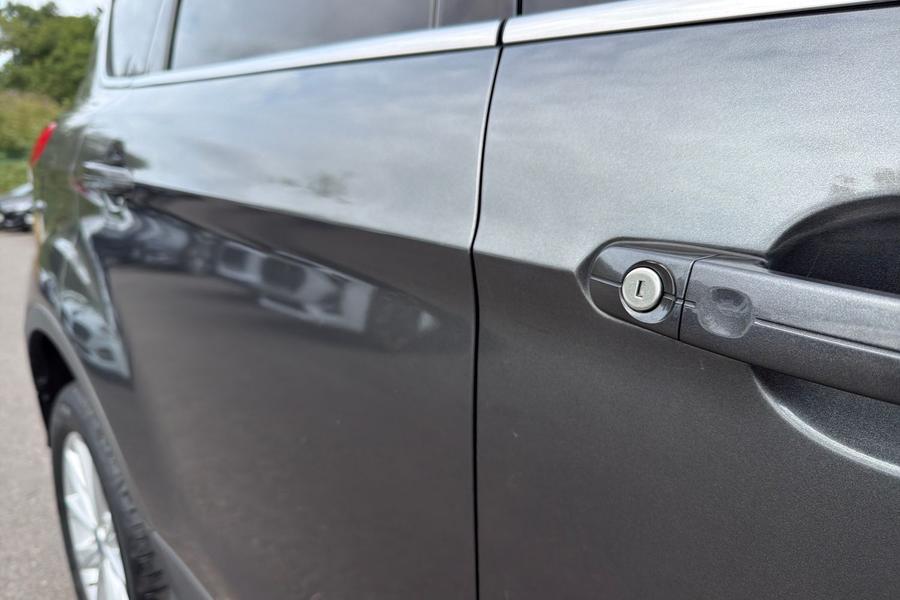 Ford KUGA Photo autoimg-2cda31015bf0f461925e9bcd96cef7ca7c501e98.jpg