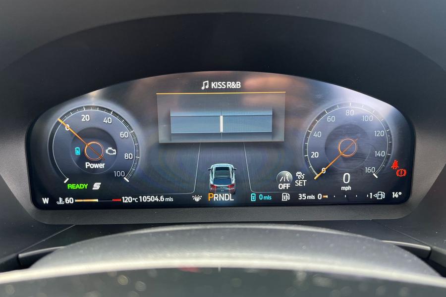 Ford Kuga Photo autoimg-2cdd8b0db300dacbb58688b924ea095bad5b21c7.jpg