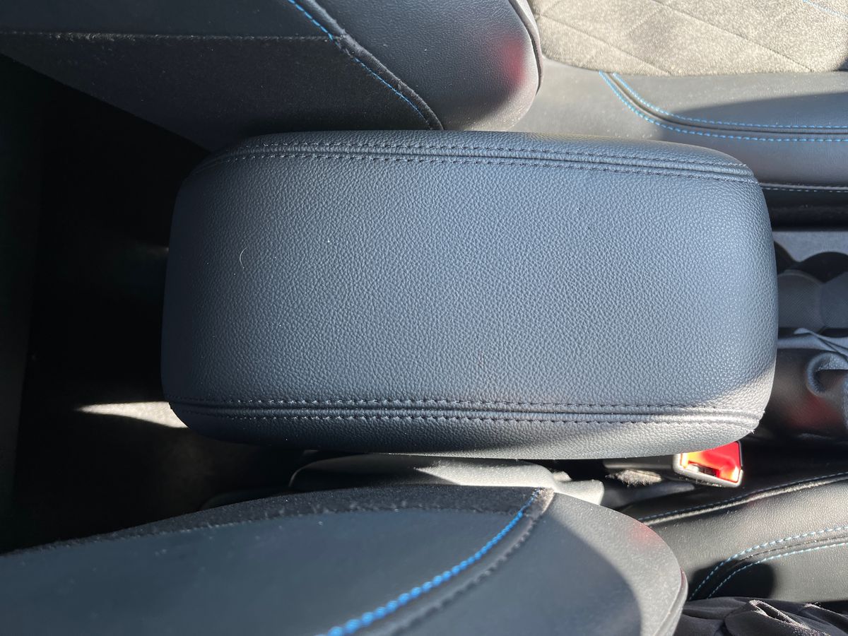 Ford Fiesta Photo 36