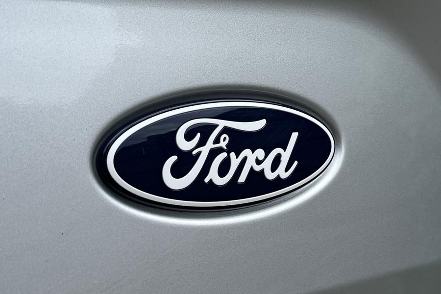 Ford TRANSIT CUSTOM Photo autoimg-2ceaac8e9f9421f1cf2cbe10dc9df3e900073fa2.jpg