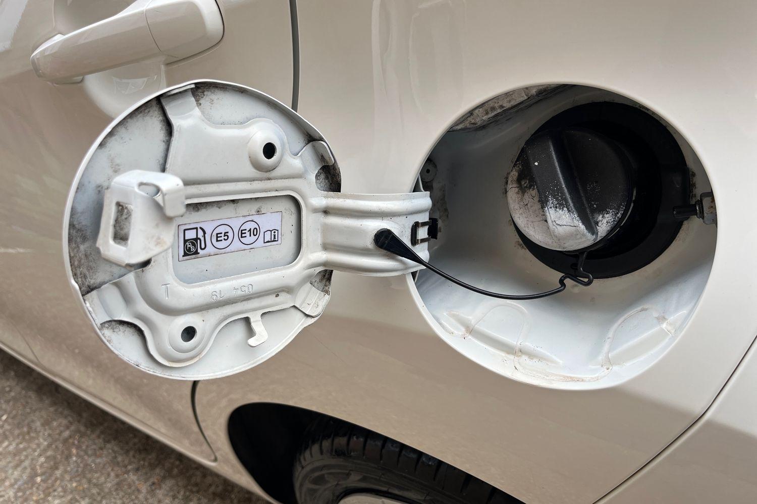 Toyota AYGO Photo 35