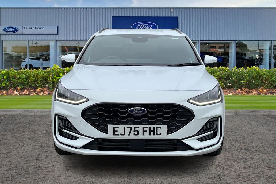 Ford FOCUS Photo autoimg-2cec89149e1f7debbc4503b31585361d1d8d3db3.jpg