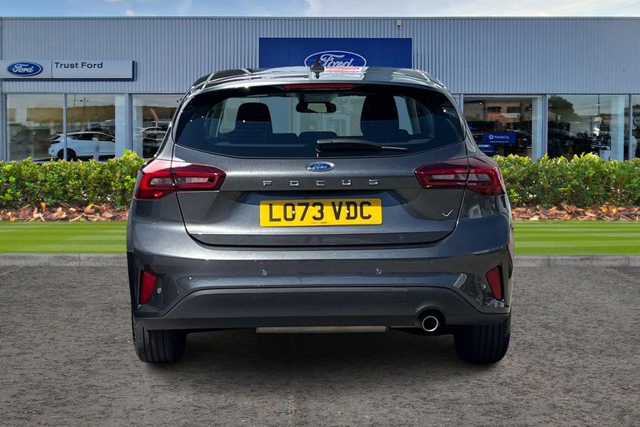 Ford Focus Photo autoimg-2ced46a44367af1658c6737f874d05c0e5e87ad7.jpg