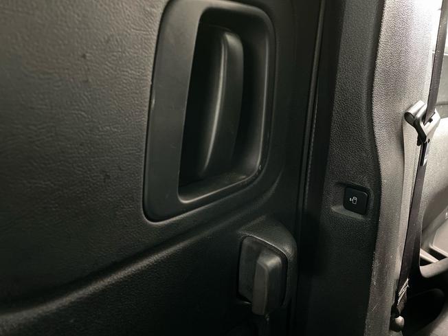 VAUXHALL Vivaro Life Electric Photo 55