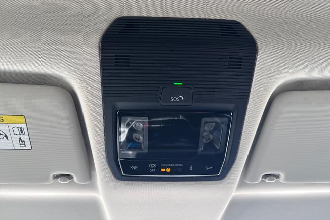 VOLKSWAGEN ID. Buzz Cargo Photo 40