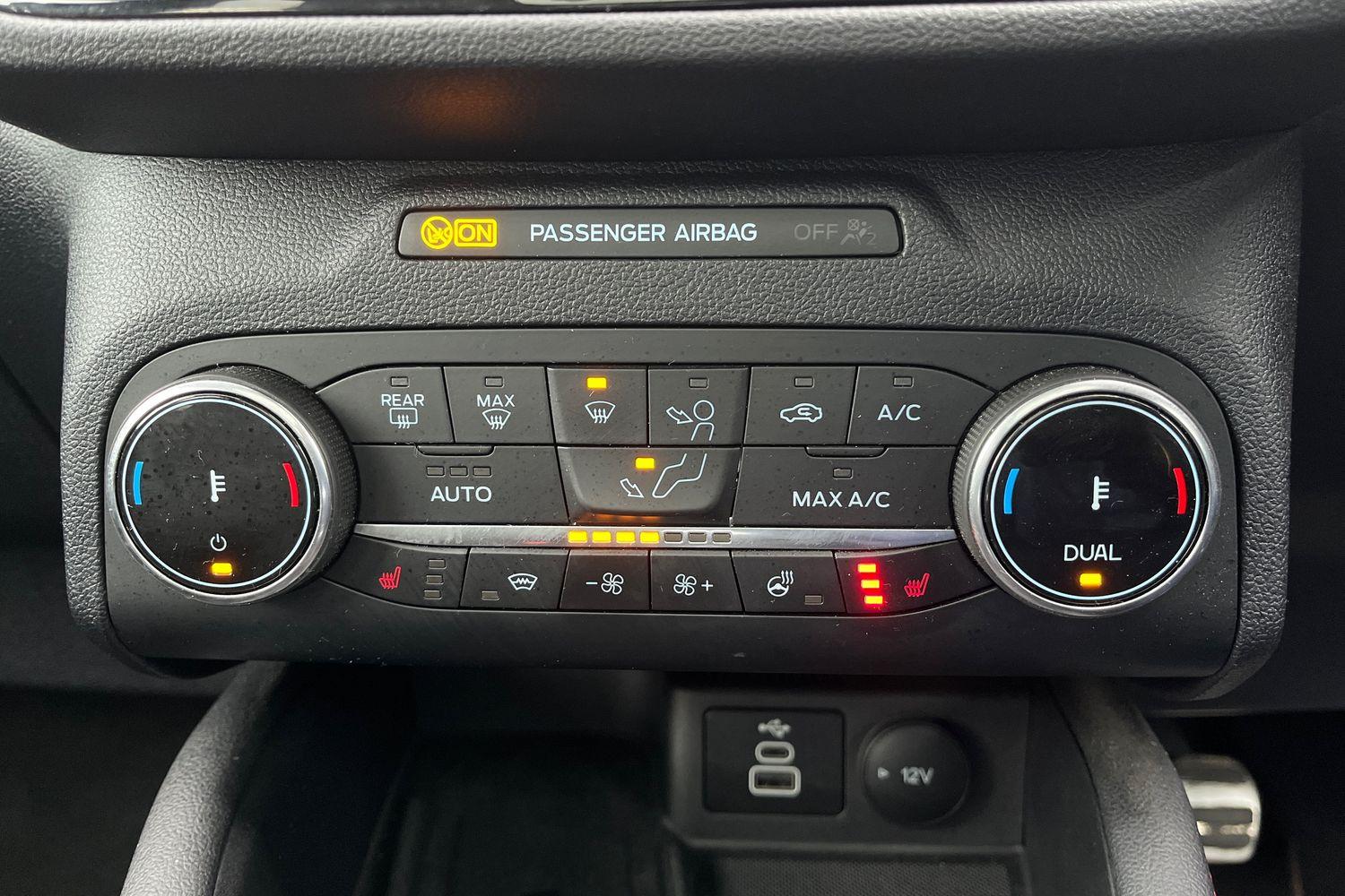 Ford Kuga Photo 26