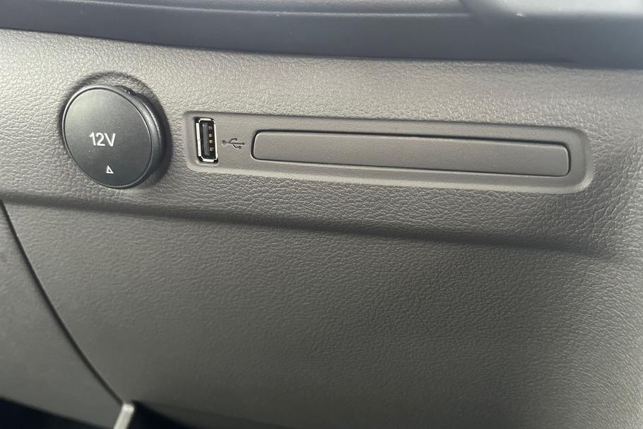 Used Ford TRANSIT 18